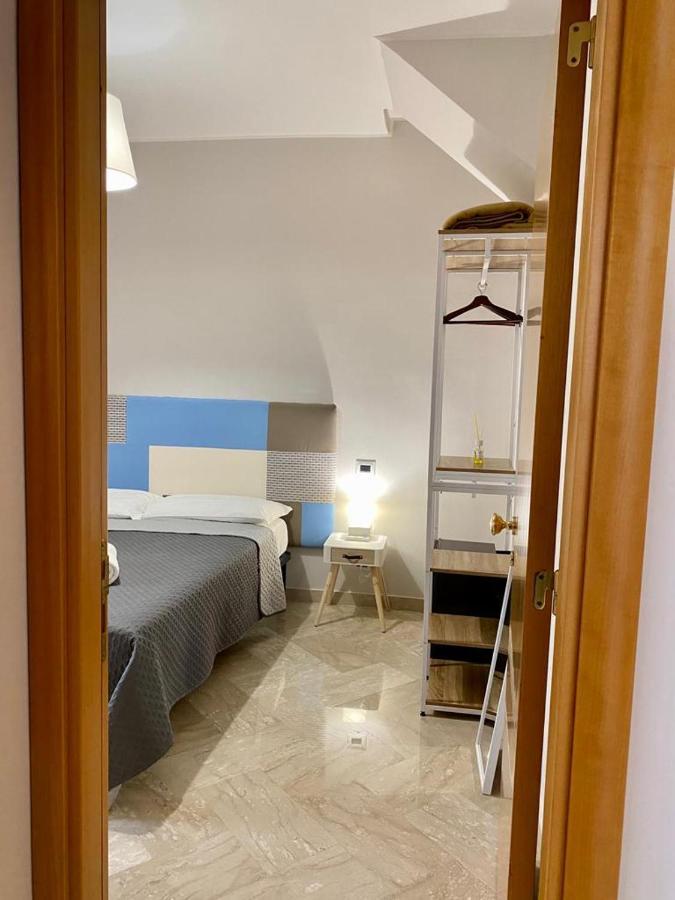 Ginevra Rooms Bari Bagian luar foto